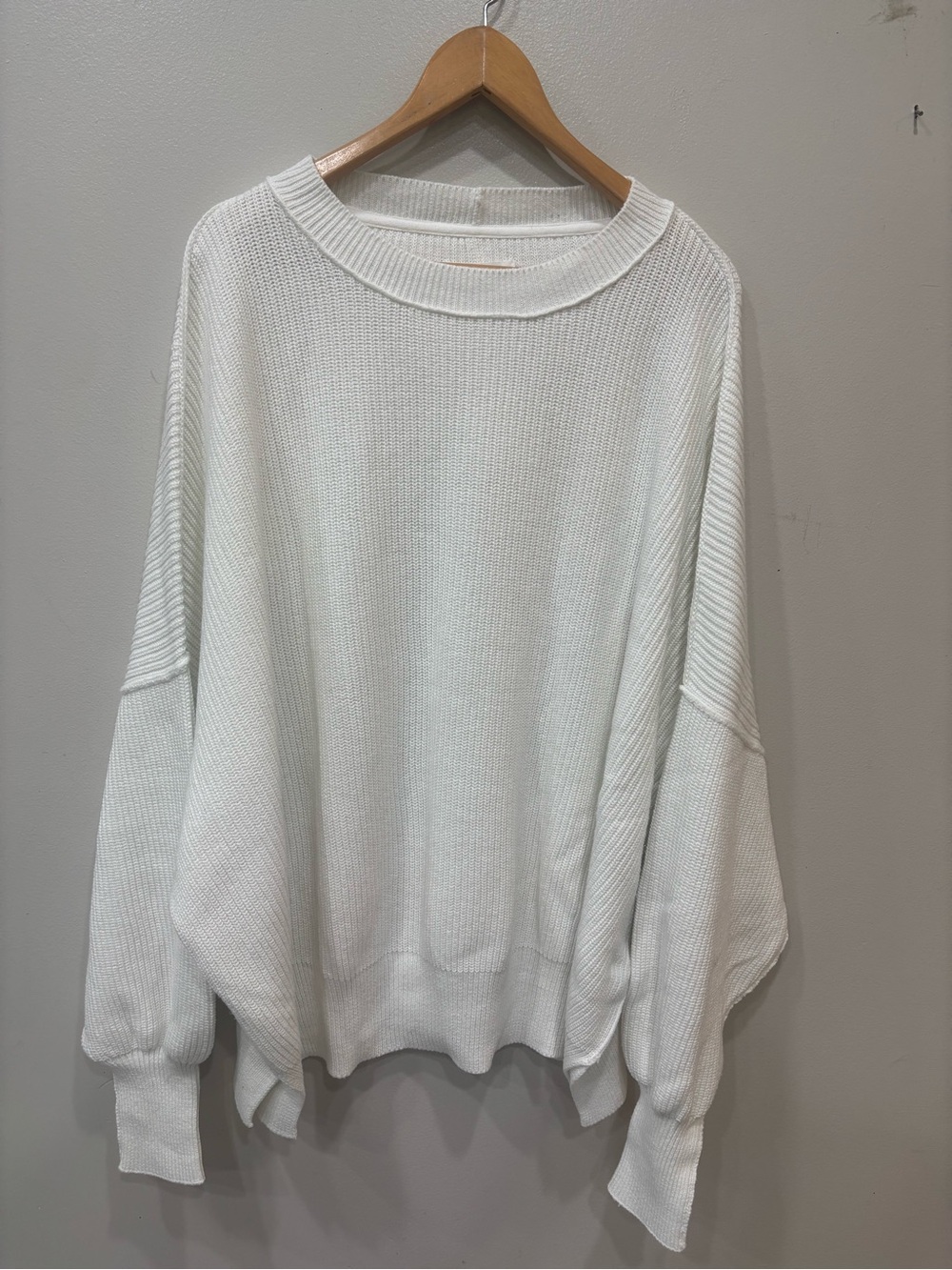 Aerie Oversized Crewneck Knit White Sweater Women’s Size XXL